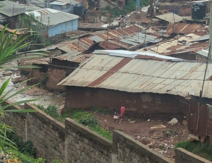 Kenia | Zu Besuch in Kibera – Hinter den Wellblechwänden Nairobis | Beitragsbild