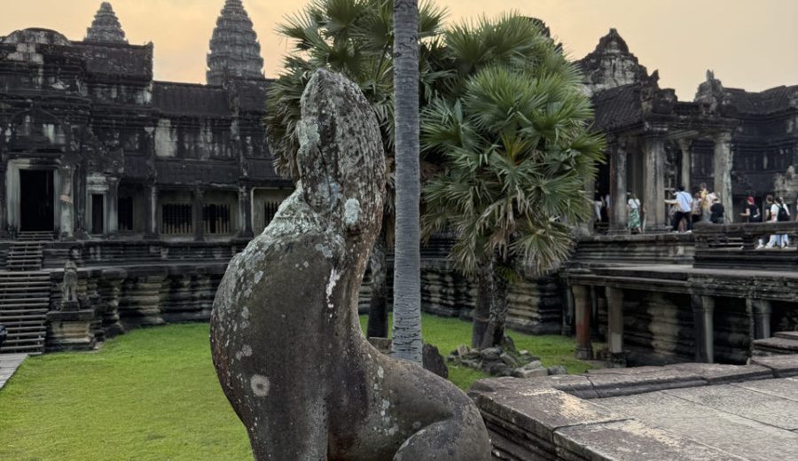 Kambodscha | Siem Reap – Stein, Wurzeln und ein Pool zum Durchatmen | Beitragsbild