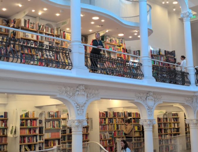 Rumänien | Bukarest – Beton, Cafés und ein bisschen osteuropäisches Durcheinander | Beitragsbild